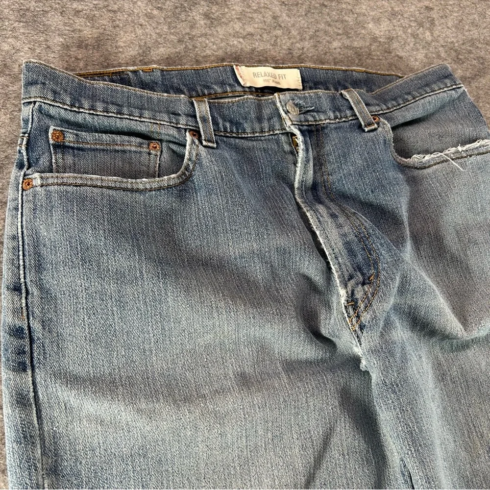 Vintage Levi’s 550 Jeans Men 38x32 Blue Relaxed Y2K Baggy‎ Wide-Leg Grunge Denim